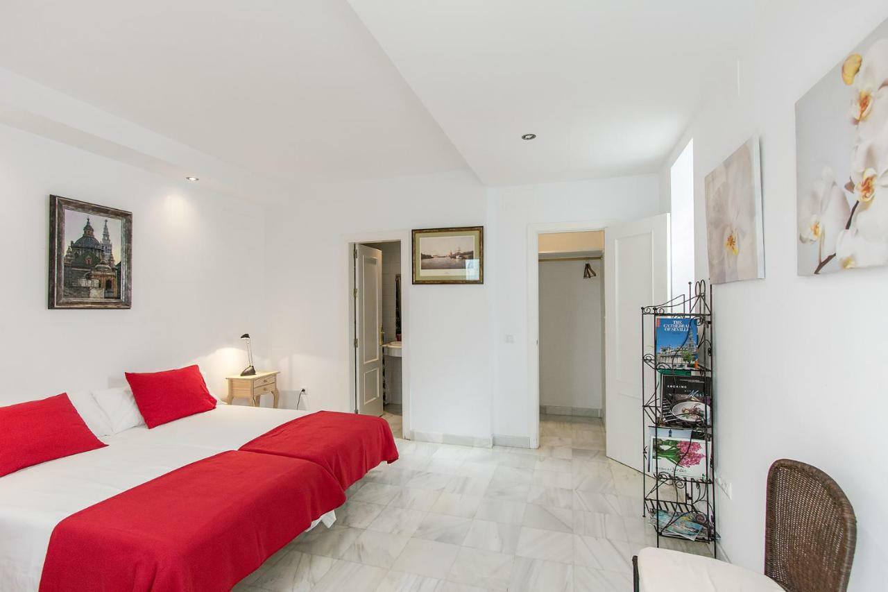Veoapartment Pedro Miguel Seville Luaran gambar